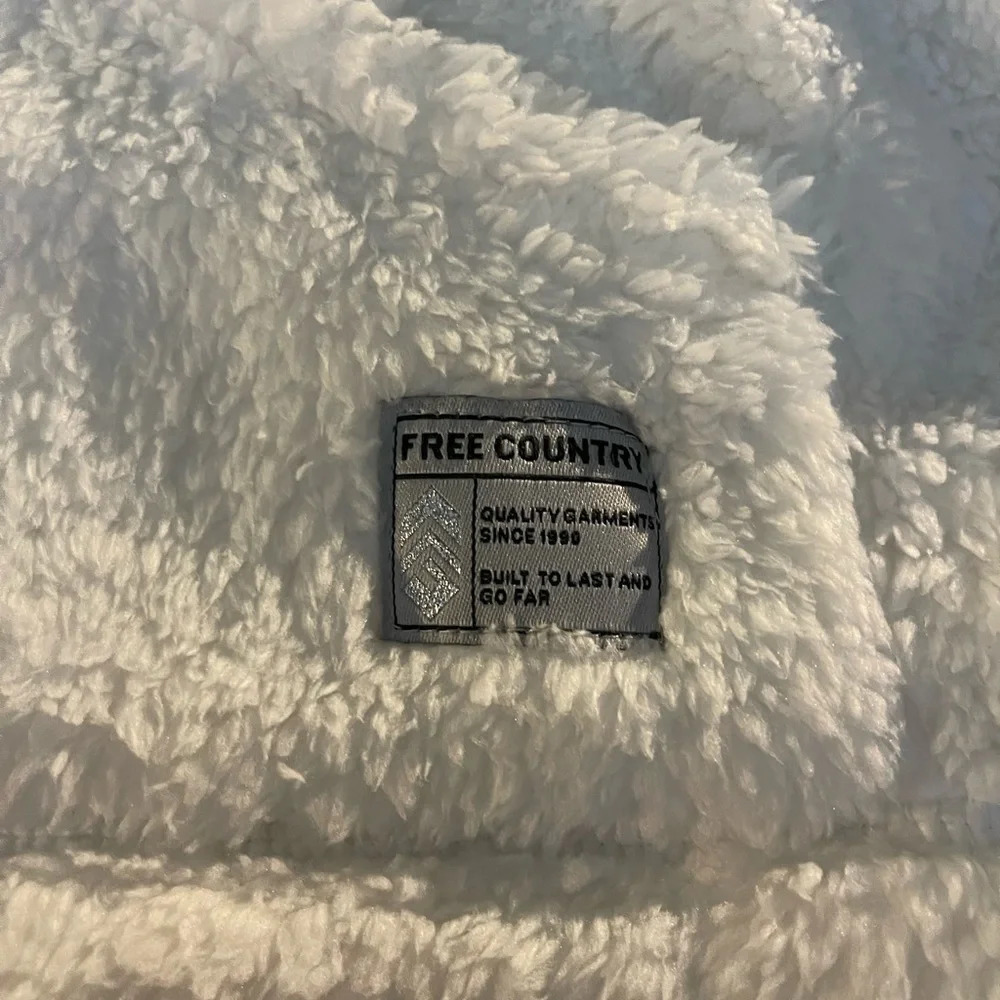 Free COUNTRY Butter Pile Faux Fur Trim Jacket (Plus Size), Cream, 1X, NWT - Picture 4 of 10
